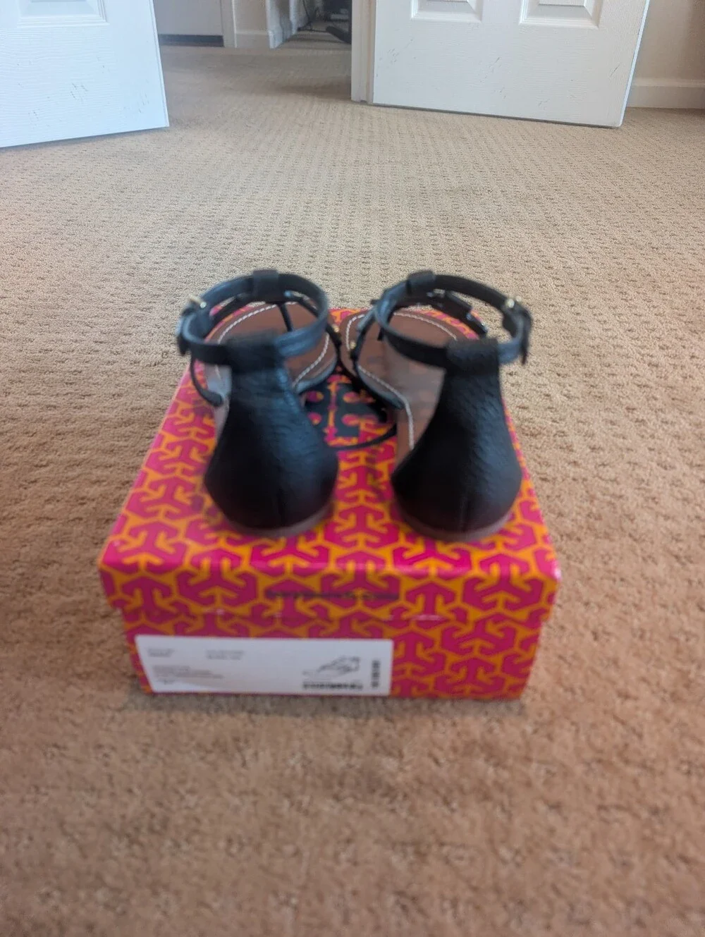 Tory Burch Black Thong Sandals Size 8.5